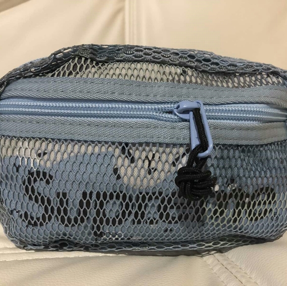 Supreme Small Shoulder Bag (SS20) Blue